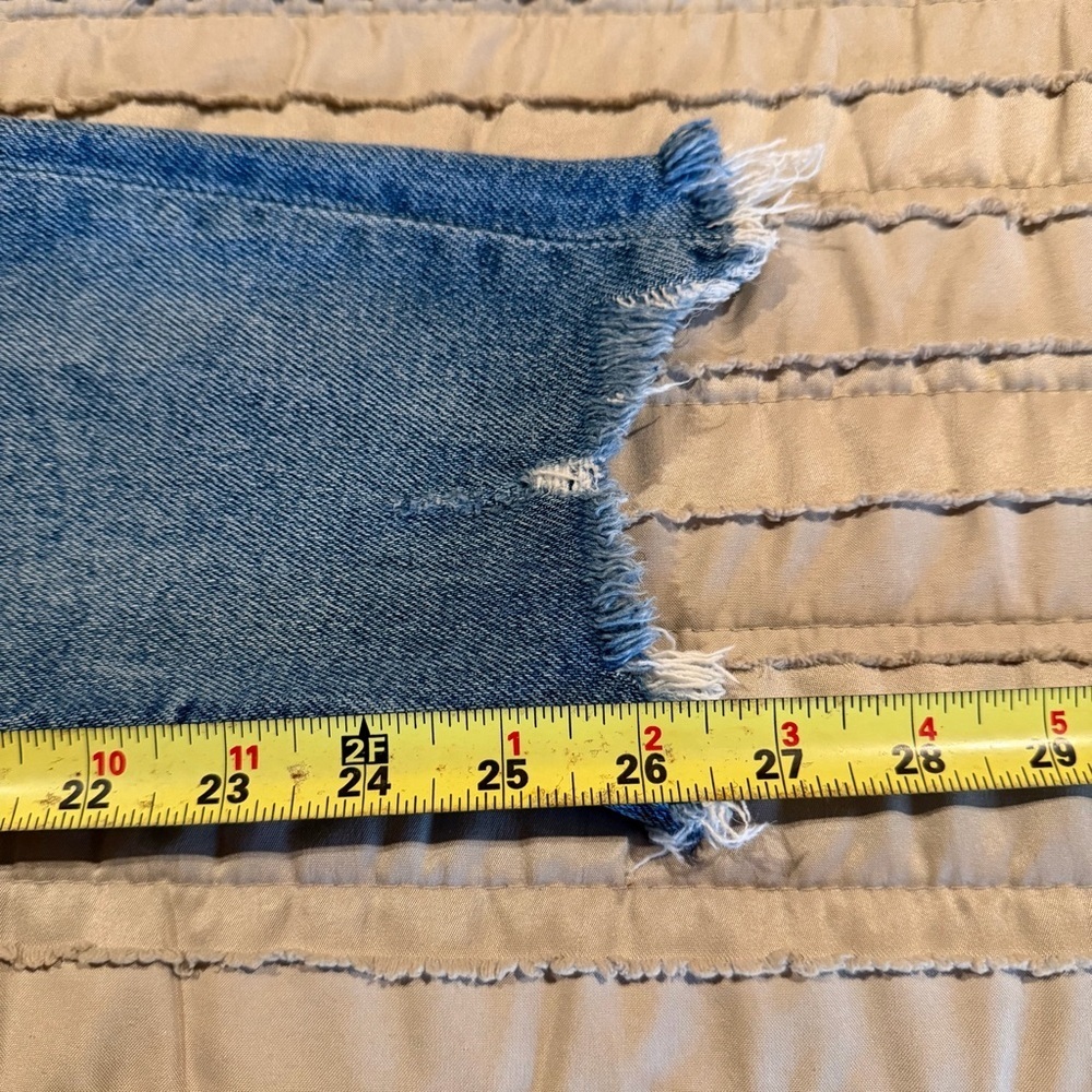 Zara High Rise Stretch Skinny Jeans Light Wash Denim Distressed Hem 4 - Picture 6 of 6